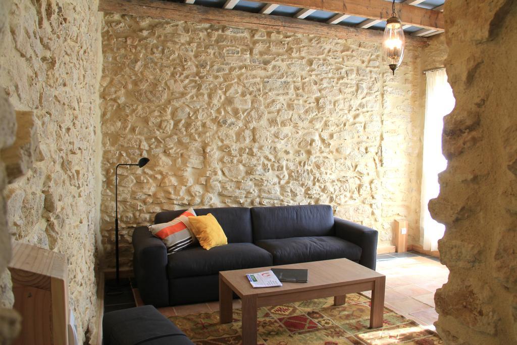 Hotel Hollyoaks Estate Saint-Pons-la-Calm Zimmer foto